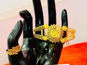 اسورة + خاتم