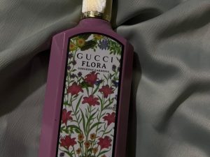 قوتشي فلورا